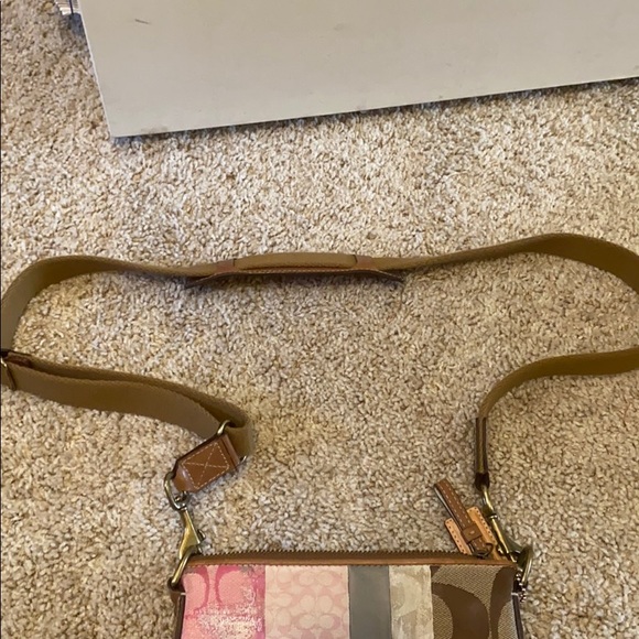 πAuthentic COACH Crossbody Pre-Loved FIRM - Picture 8 of 9